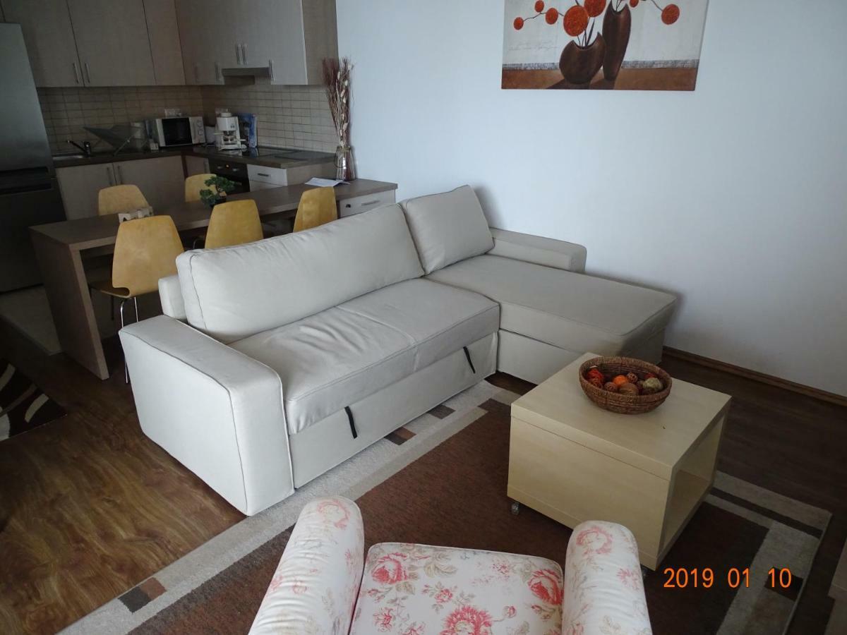 Galeriusbeach Deluxe Apartment Siofok Bagian luar foto