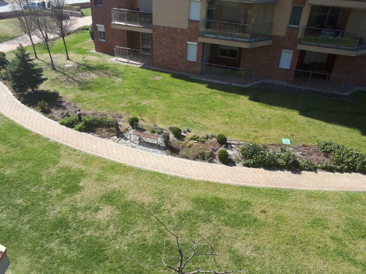 Galeriusbeach Deluxe Apartment Siofok Bagian luar foto